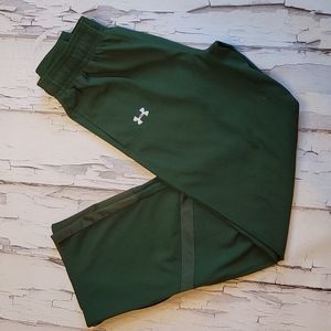 Under Armour Green Pant Size Small